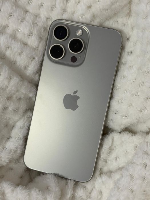 iPhone 15 Pro Max 256GB – Natural Titanium