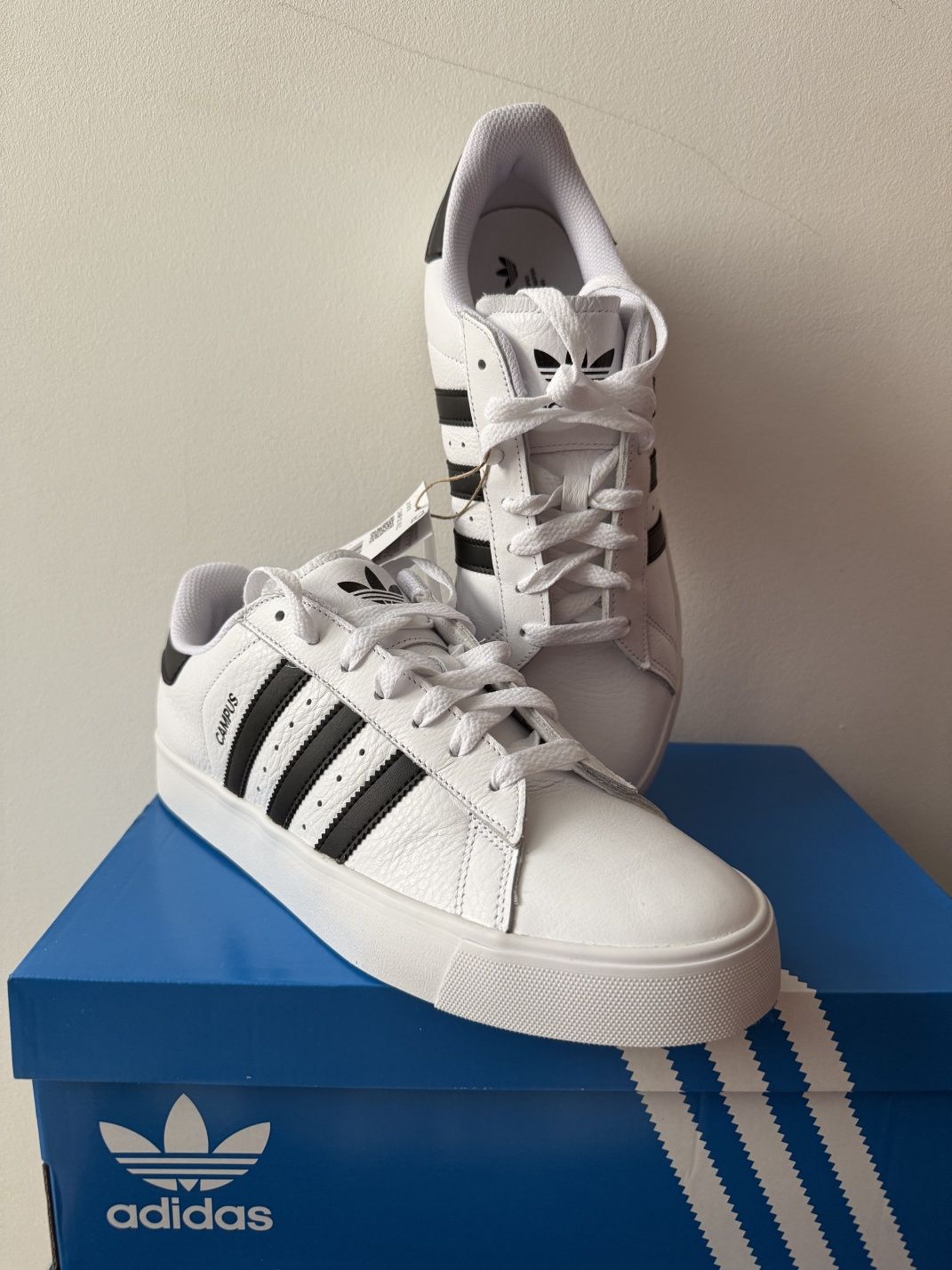 Бели мъжки кецове/маратонки, Adidas Campus VULC, номер 44 и  2/3