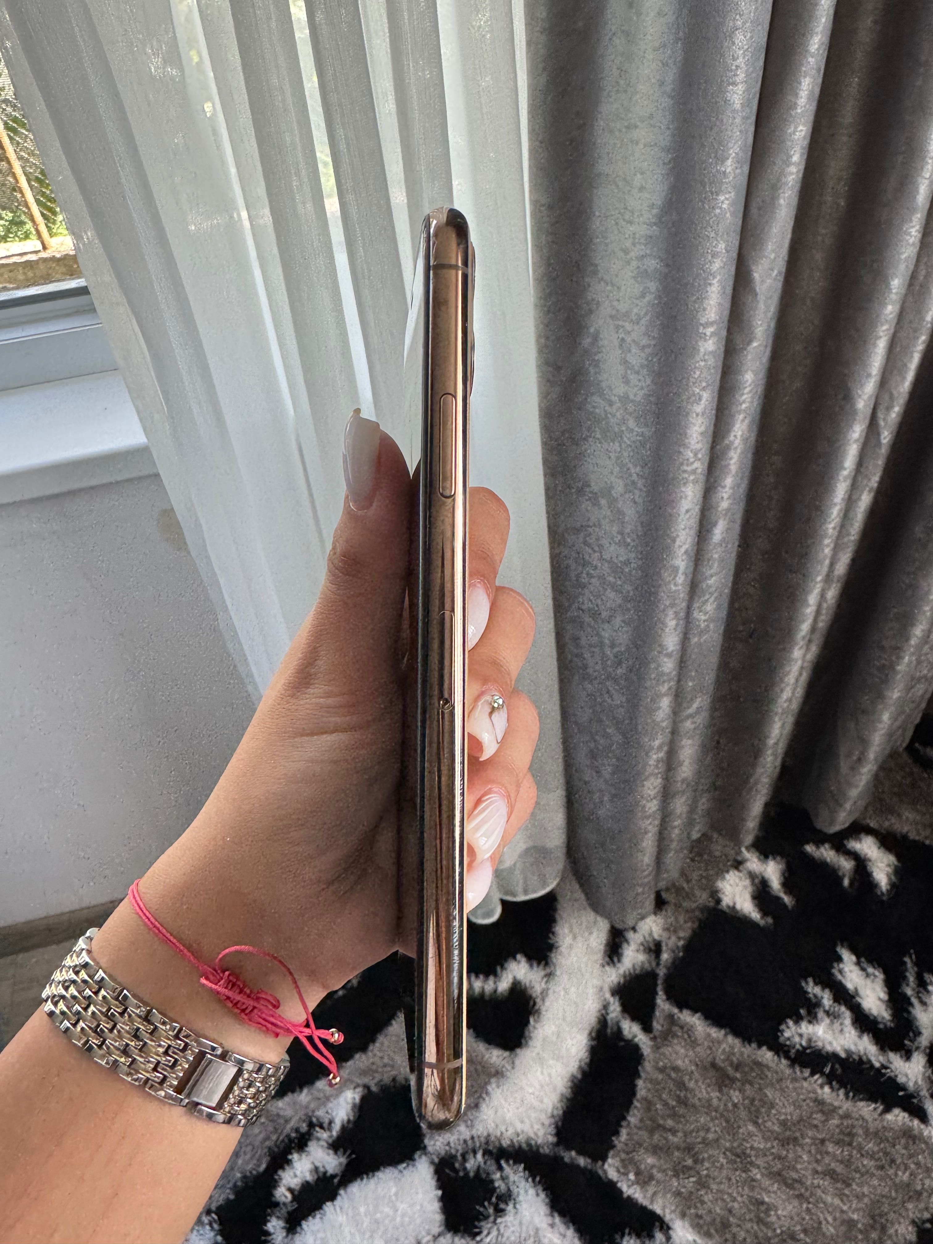 İPhone 11 Pro Max Gold