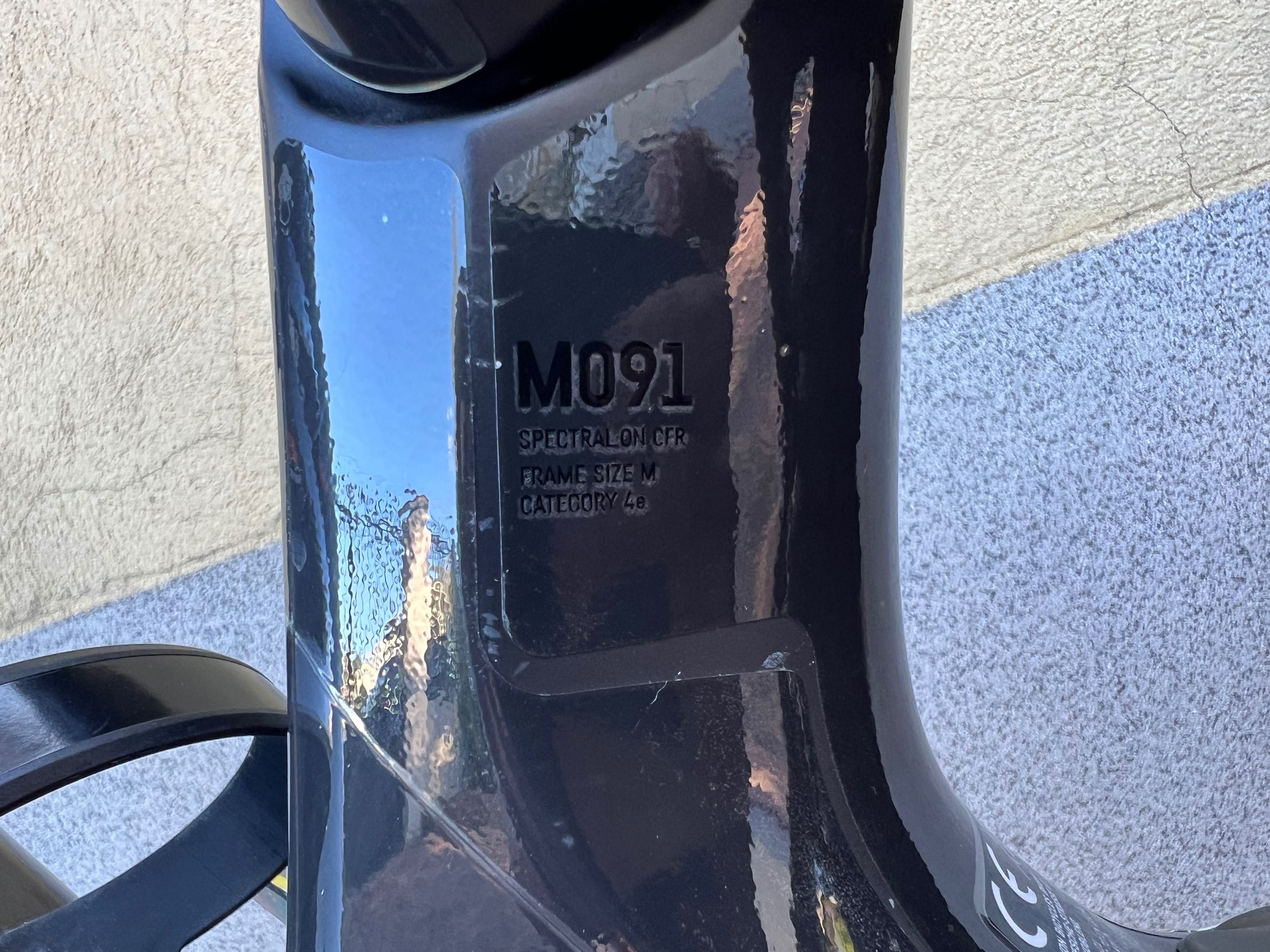 Canyon Spectral ON CFR 900wh 2022-2023 size M