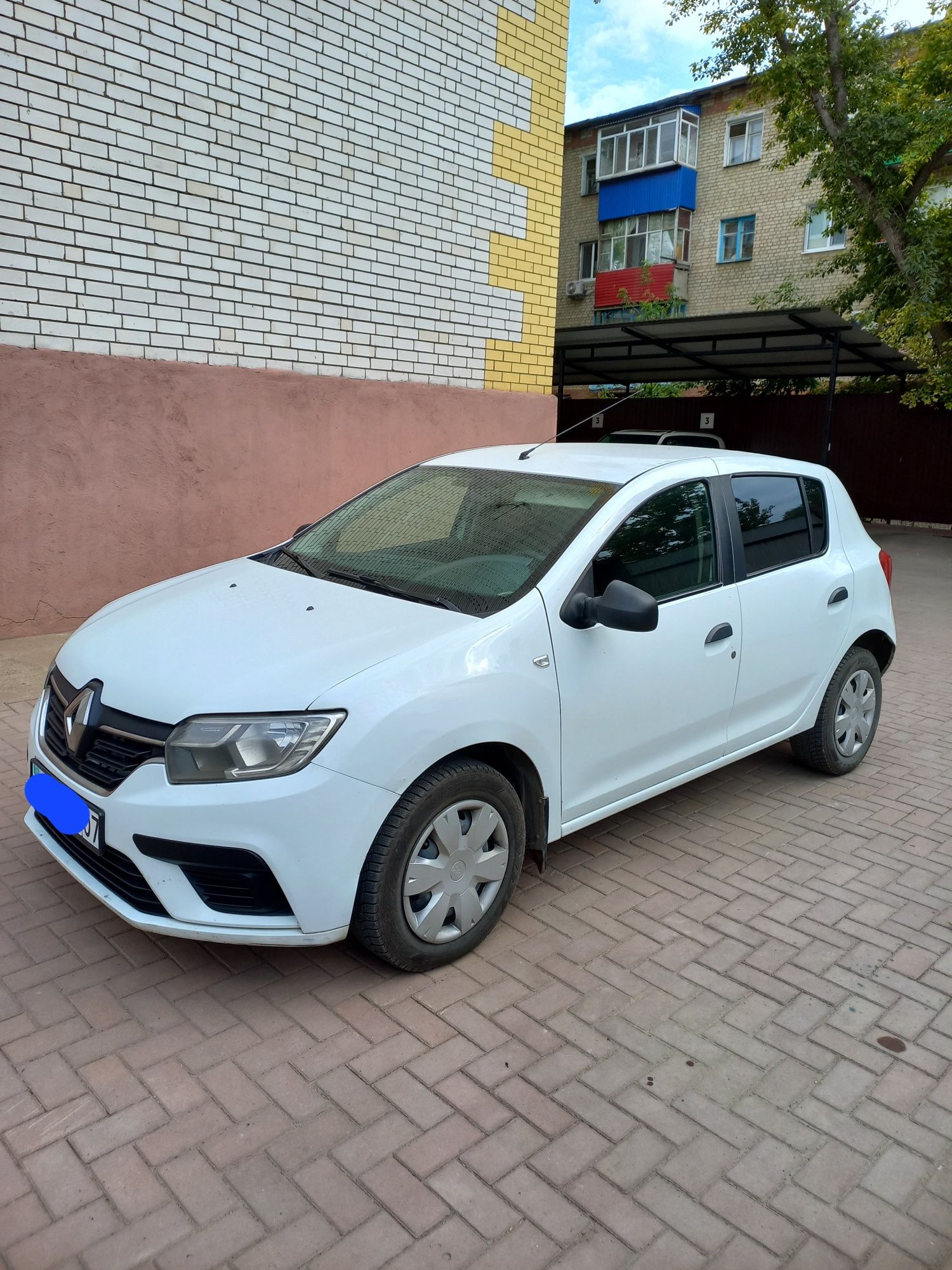 Продаётся Renault Sandero.