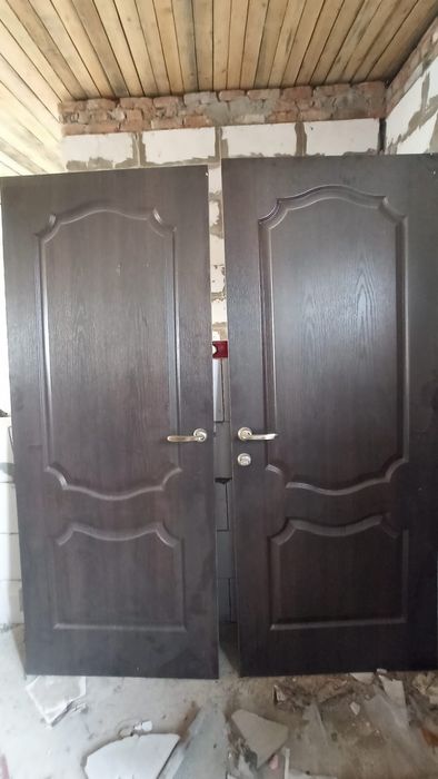 Двери межкомнатные, отличного качества