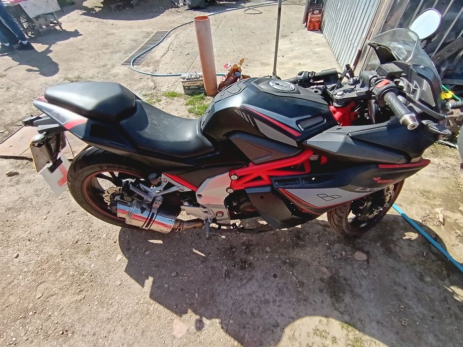 Lexmoto 125 LXR acte anglia