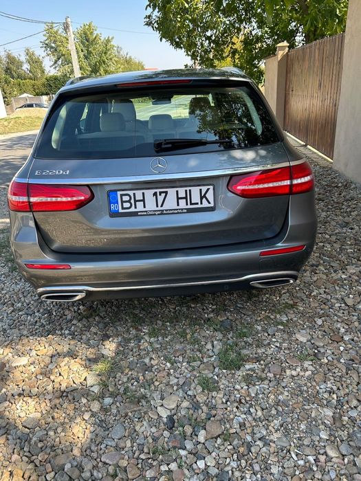 Mercedes E220D stare perfecta
