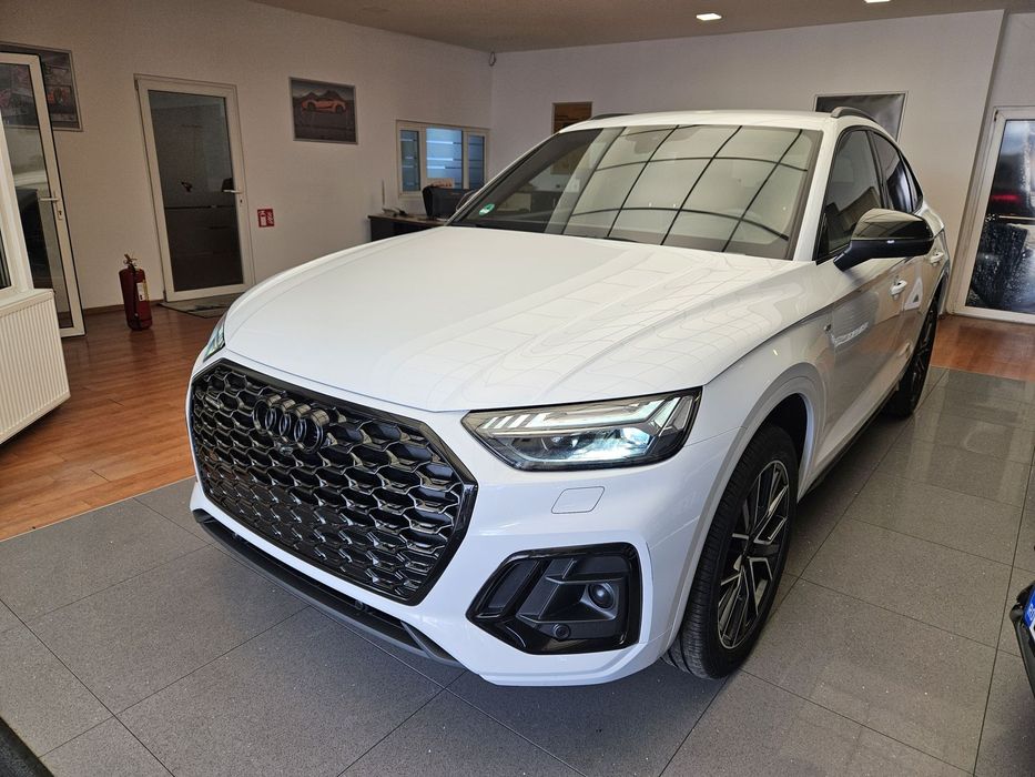 Audi Q5 204 CP | Camera parcare spate | S-Line | Head-Up Display |