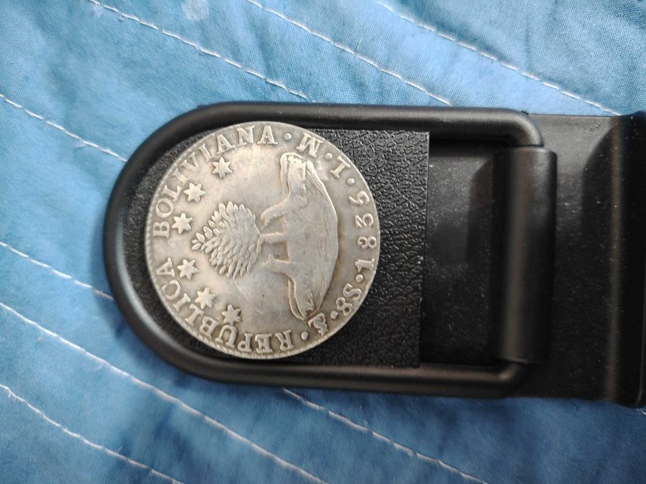 Монета редкая Боливия 1835 год ( LIBREFOR LA CONSTITUCION)