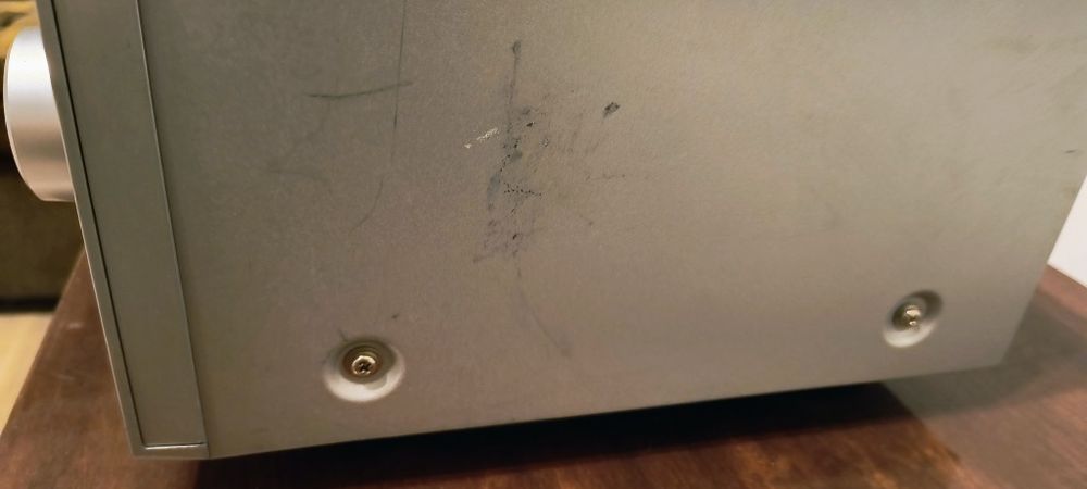 Vând Yamaha RX-V363