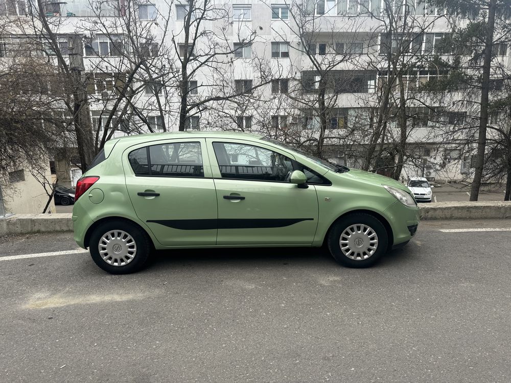 Opel corsa  benzina