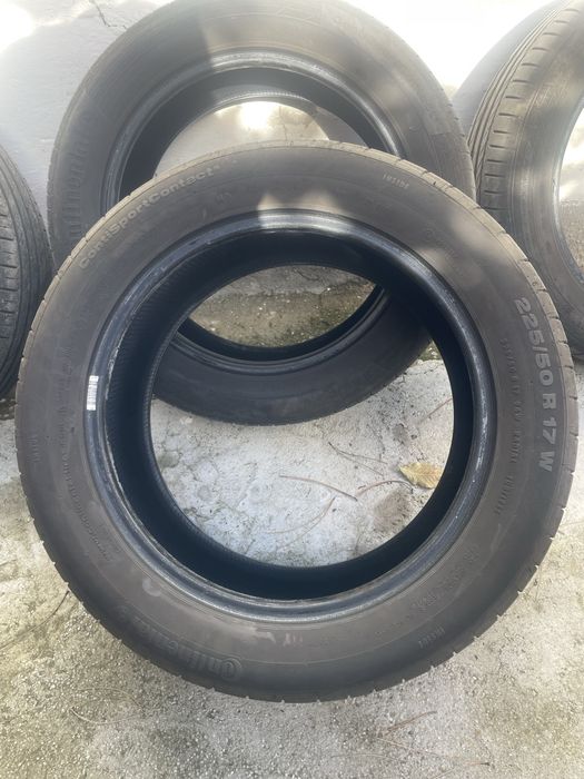 Cauciucuri vară 225/50 R17 – uzură bună, de pe Mercedes C-Class