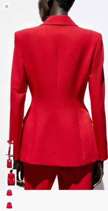 Червен костюм Зара