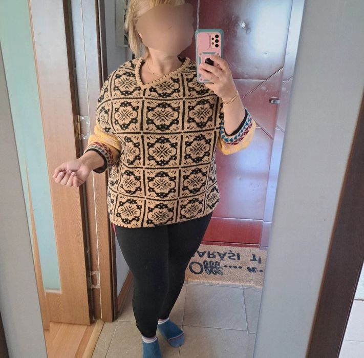 Pulover cu guler asimetric, zara