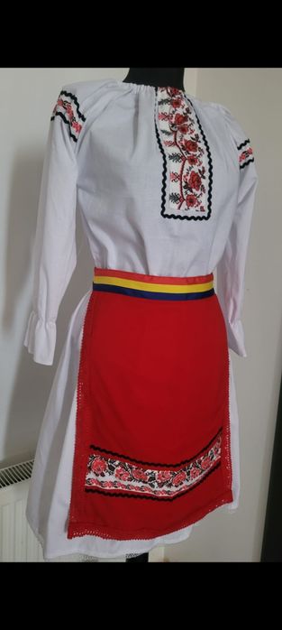 Costum popular nou 6-8 ani