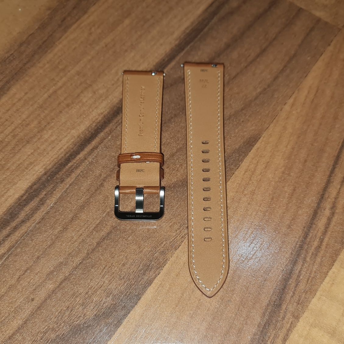 Curea bratara smartwatch originala Samsung Stitch
Leather Band 22mm