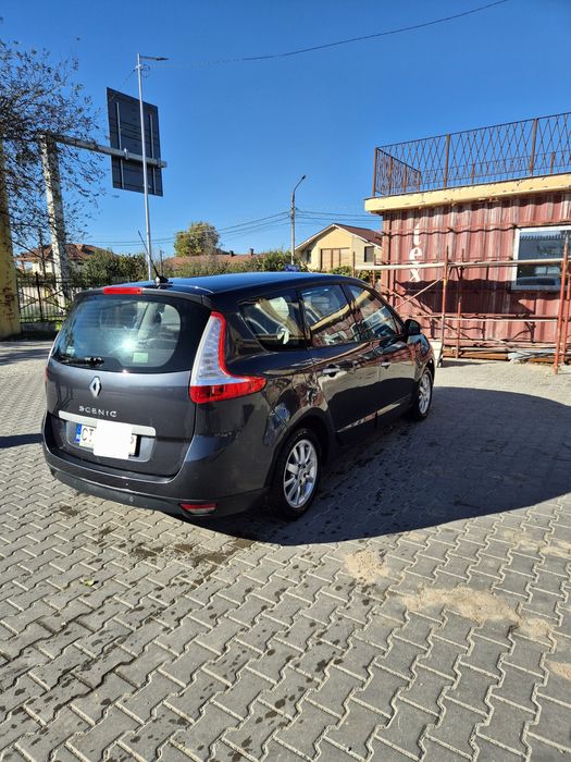Vând Renault Scenic 3