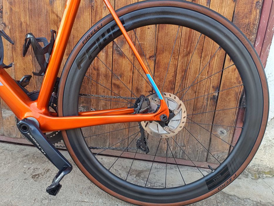 Cinelli Veltrix Ultegra Disc carbon