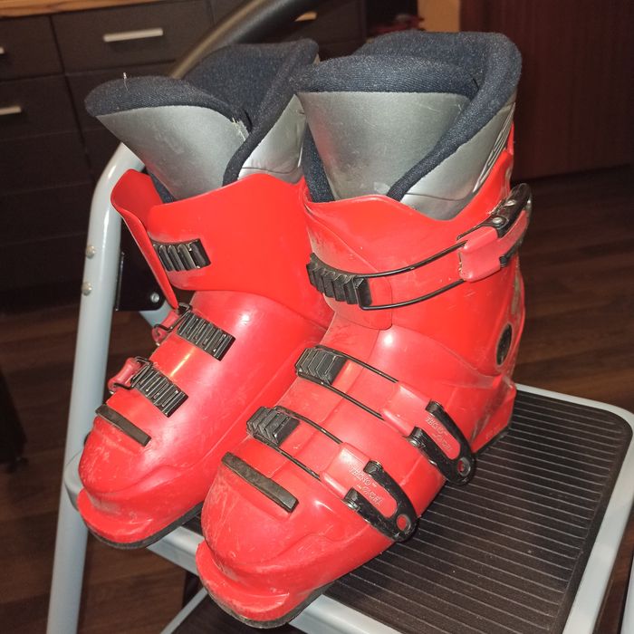 Детски ски обувки два чифта 35 номер