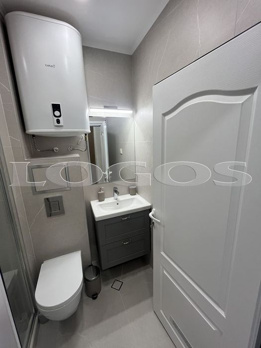 Дава се под наем Тристаен апартамент в Варна, Червен площад - 102 кв.м за 1150 € - Снимка #10