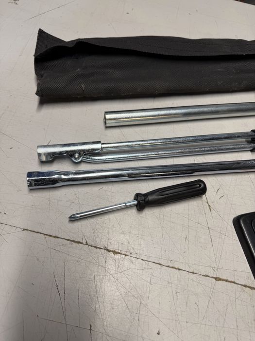 Cric original vw amarok