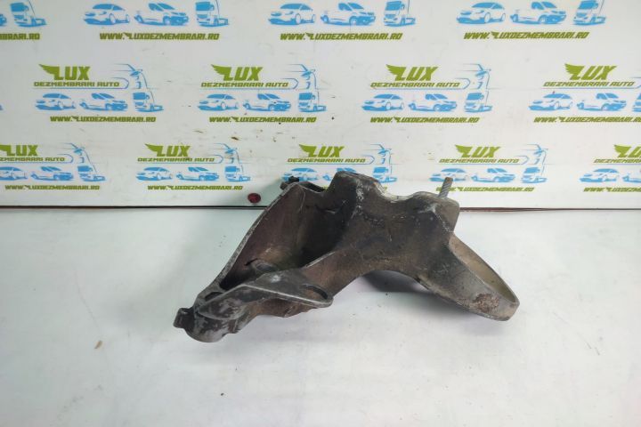 Suport bara stabilizatoare dreapta 4F0199352N 2.0 tdi Audi A6 4F/C6  [din 2004 pana  2008] seria