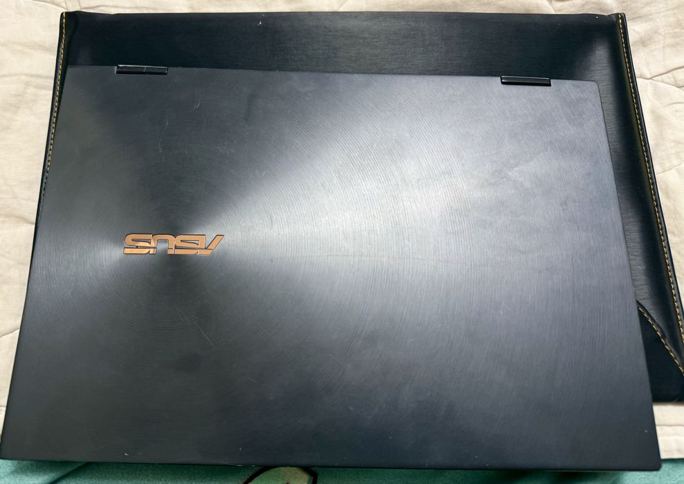 Dezmembrez Asus Zenbook Flip S UX363 UX371