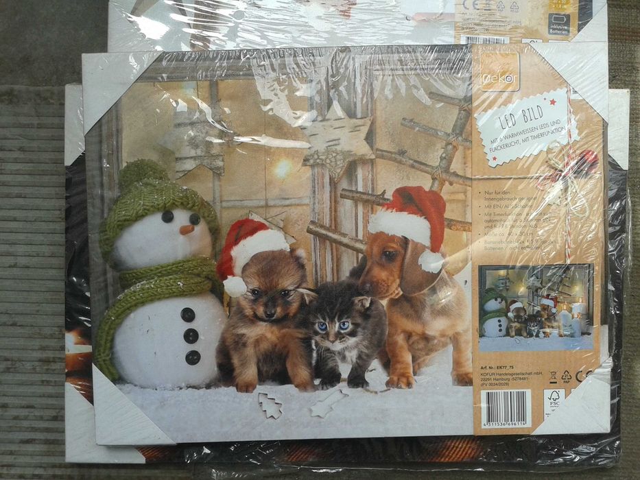 свещник,лот машинки подстригване.коледни картини и дръвче