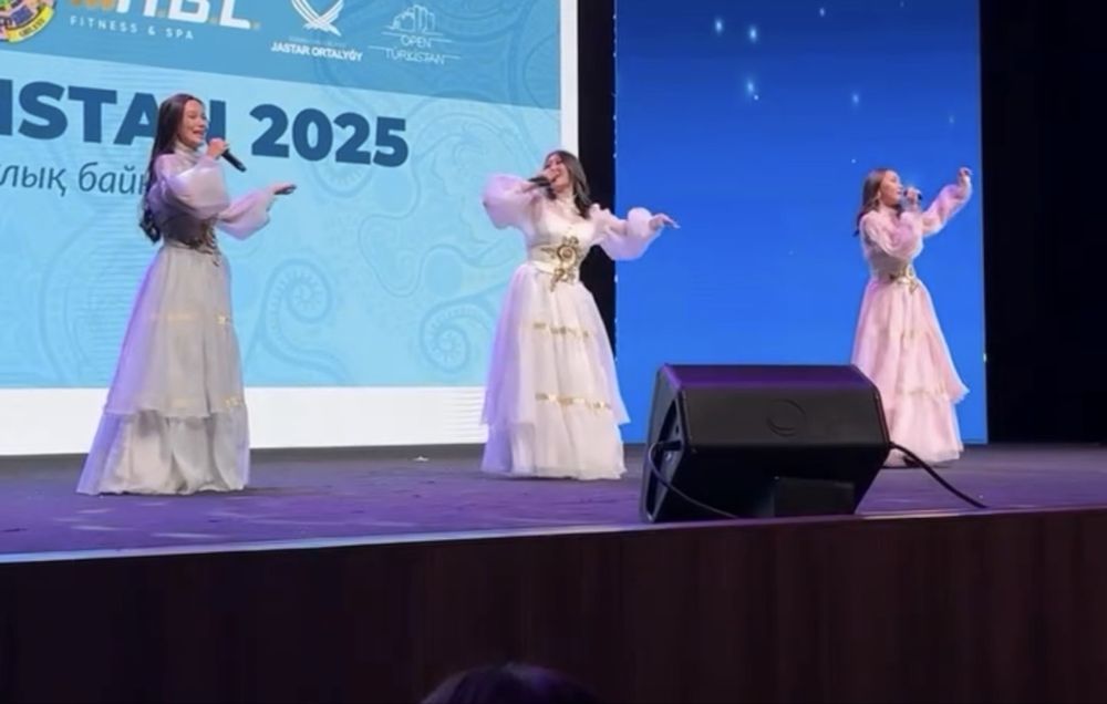 Тойға қазақша көйлек