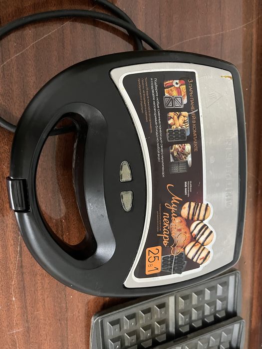 Мультипекарь со сменными панелями