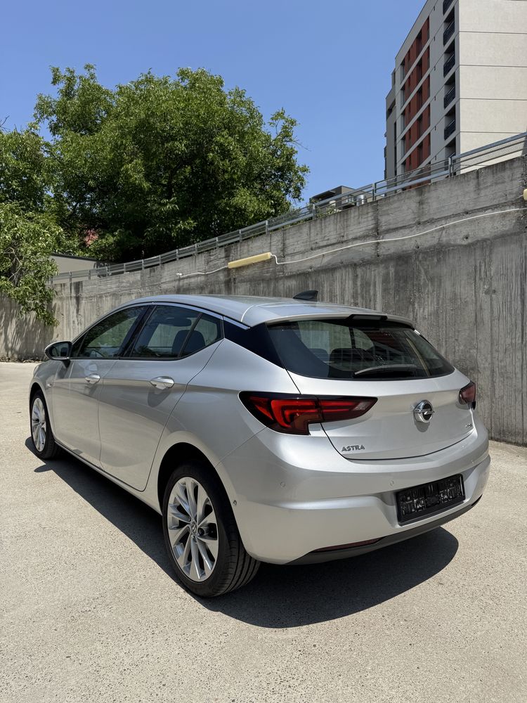 Opel Astra K+ Hatchback