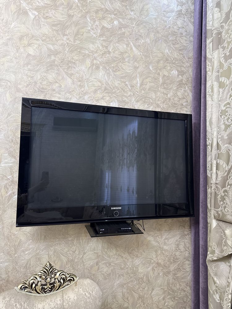 Телевизор sony и samsung