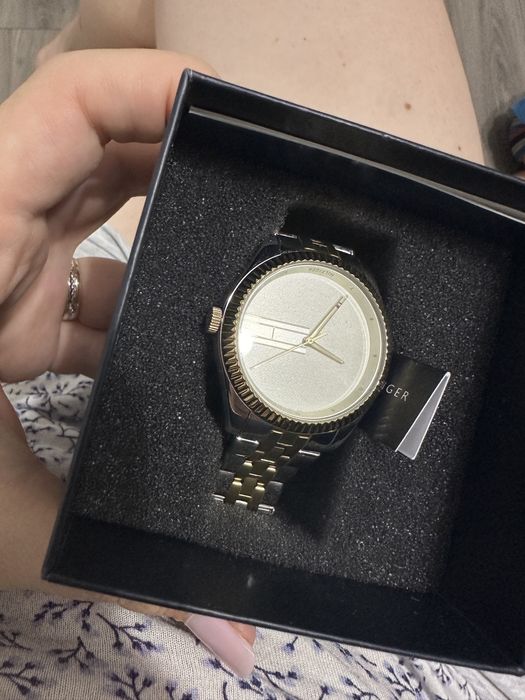 Ceas tommy hilfiger dama