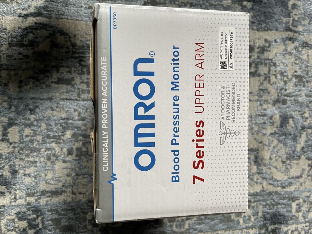 Bluetooth-тонометр Omron BP7350, 7- Series на плечо автомат.