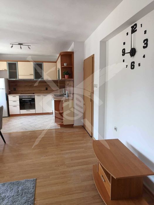 Дава се под наем Двустаен апартамент в Варна, Бриз - 60 кв.м за 450 € - Снимка #1