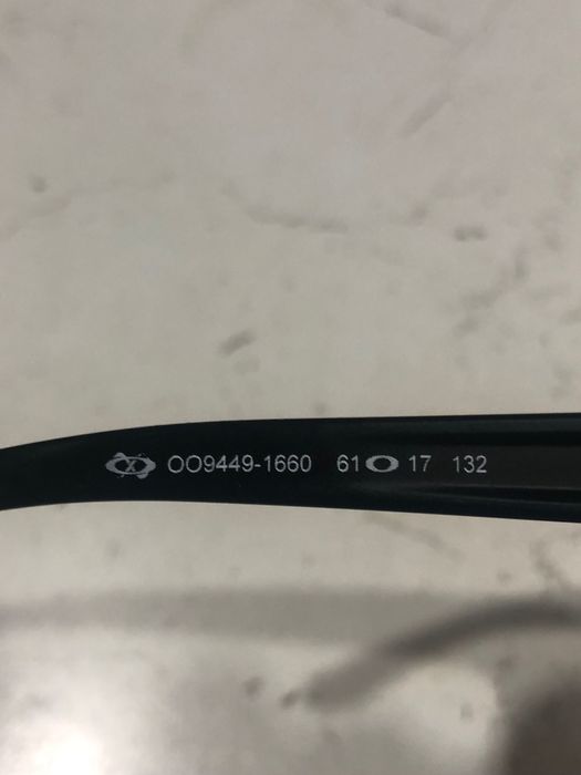 Мъжки Слънчеви очила Oakley Gibston  Prizm Polarized