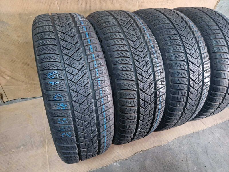 4 Pirelli R19 245/50
зимни гуми Runflat 
DOT3819