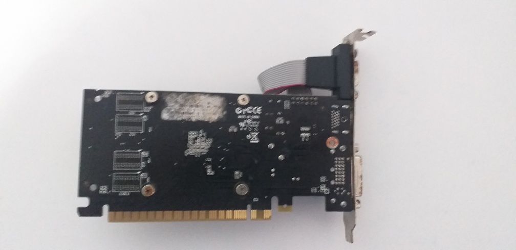 Placa Video nVidia 1GB DDR3