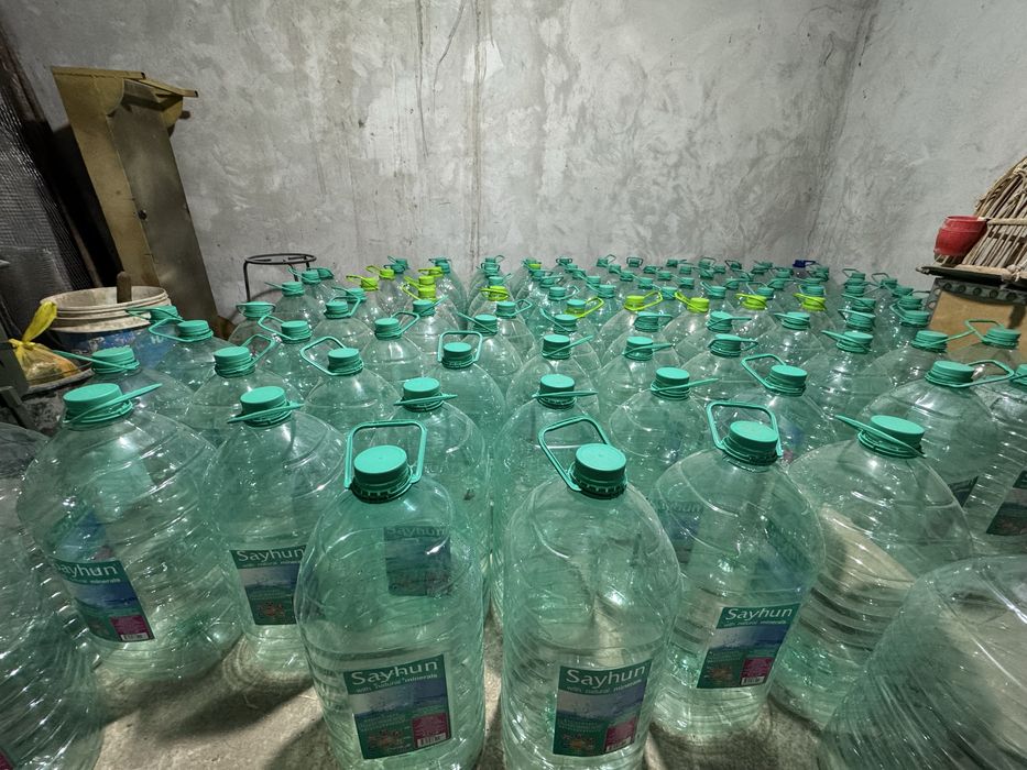 10 -litr hajmga ega bakalshka idish sotaman