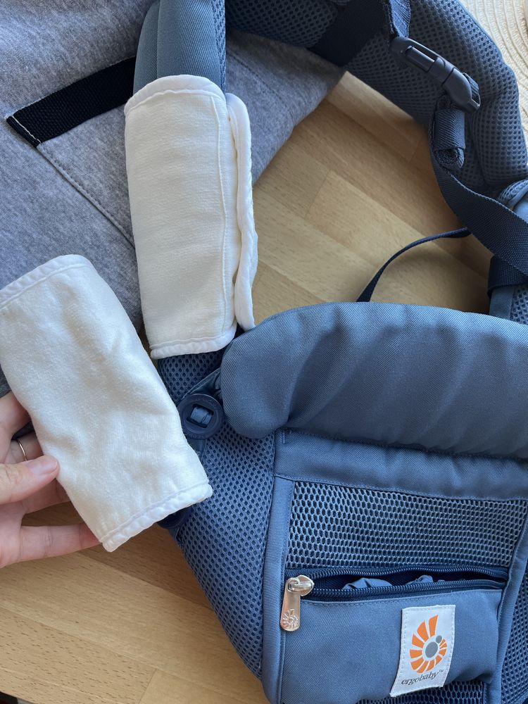 Ергономична раница Ergobaby Adapt Cool Air