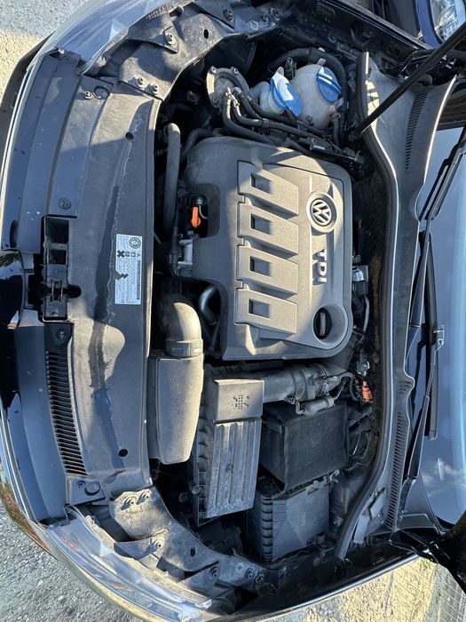 Vând VW Golf VI 2.0 140 cp CFHC 08-12