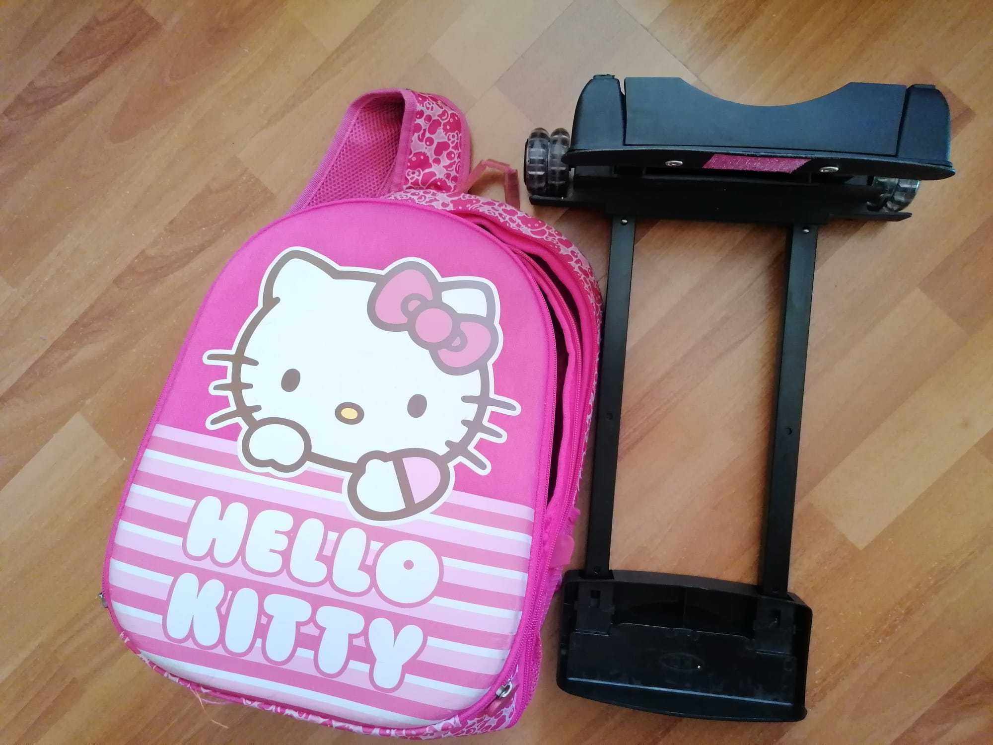 Ghiozdan / Rucsac tip troler cu roti Hello Kitty pentru clasele 1-4