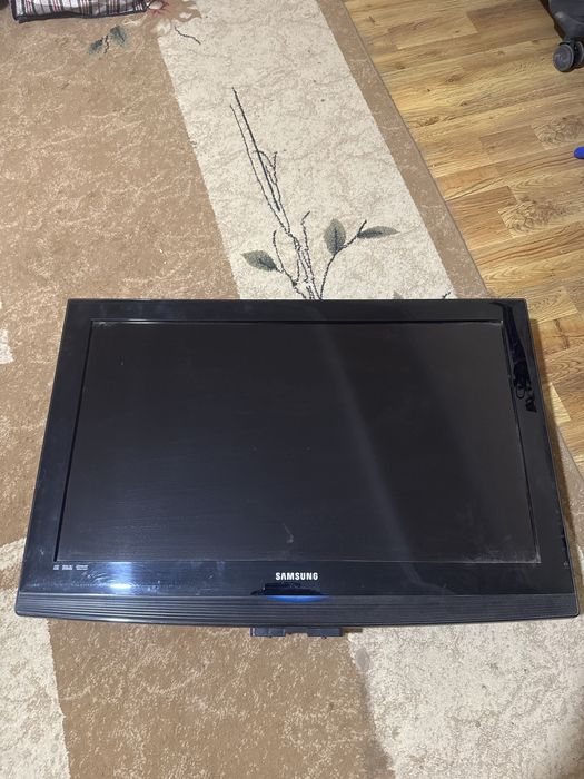 Телевизор Samsung
