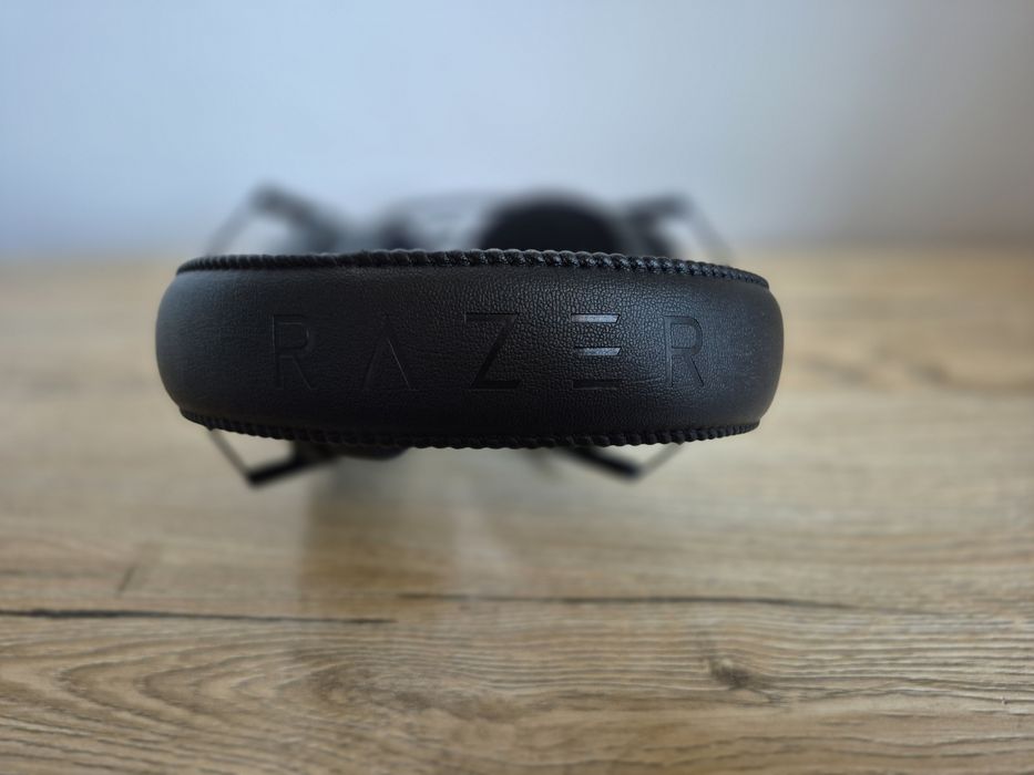 Casti gaming Razer Black Shark V2 + USB SoundCard noi neutilizate