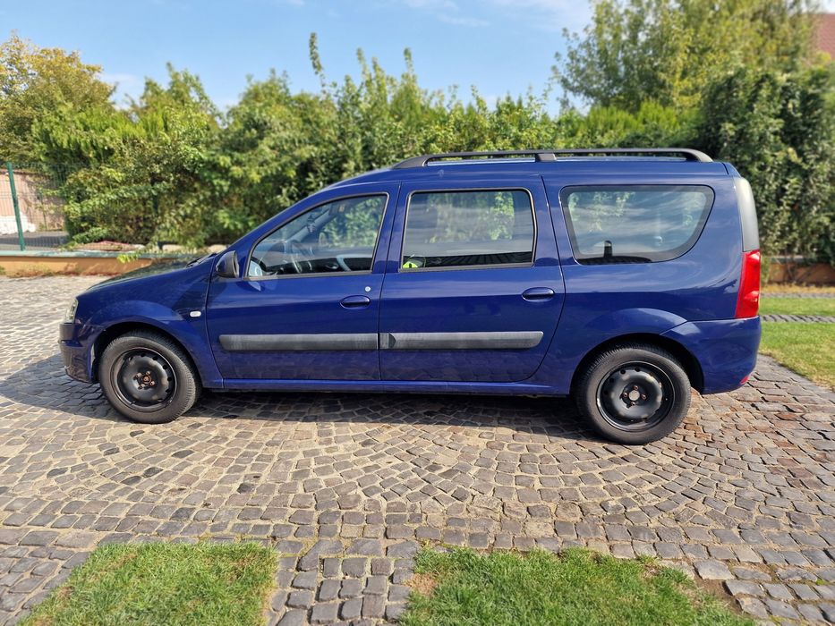 Vand dacia logan benzina