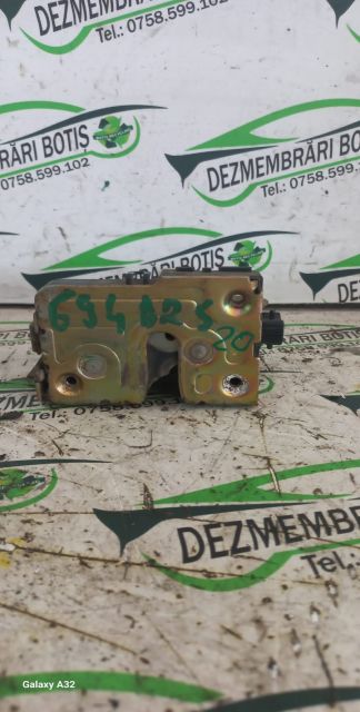 Broasca usa spate dreapta Dacia Logan prima generatie