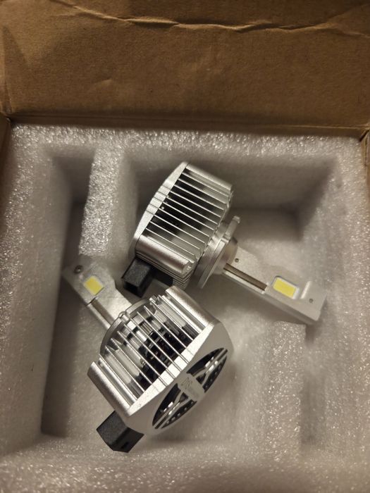 Set 2 becuri D1s Led