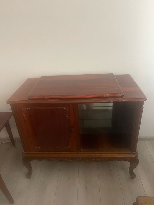 ‼️ ‼️  Mobila din CIRES - deosebita! ‼️ ‼️