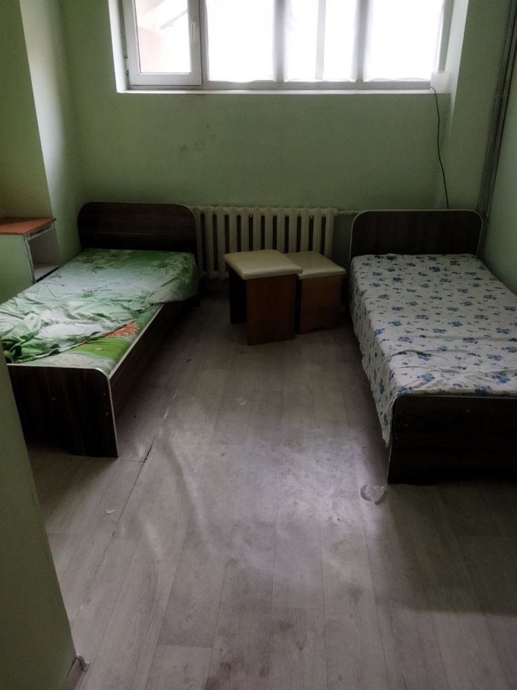 Продам кровати разные