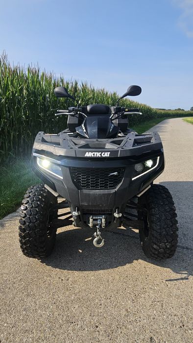 Atv ArcticCat 700cc /4x4/ servo/ full led