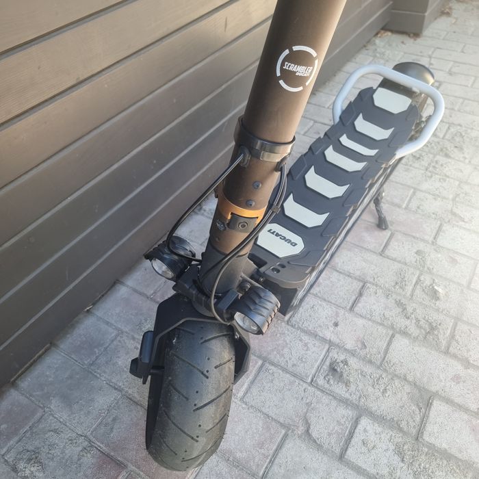 Amanet F28: Trotineta electrica Ducati Scrambler Cross-E