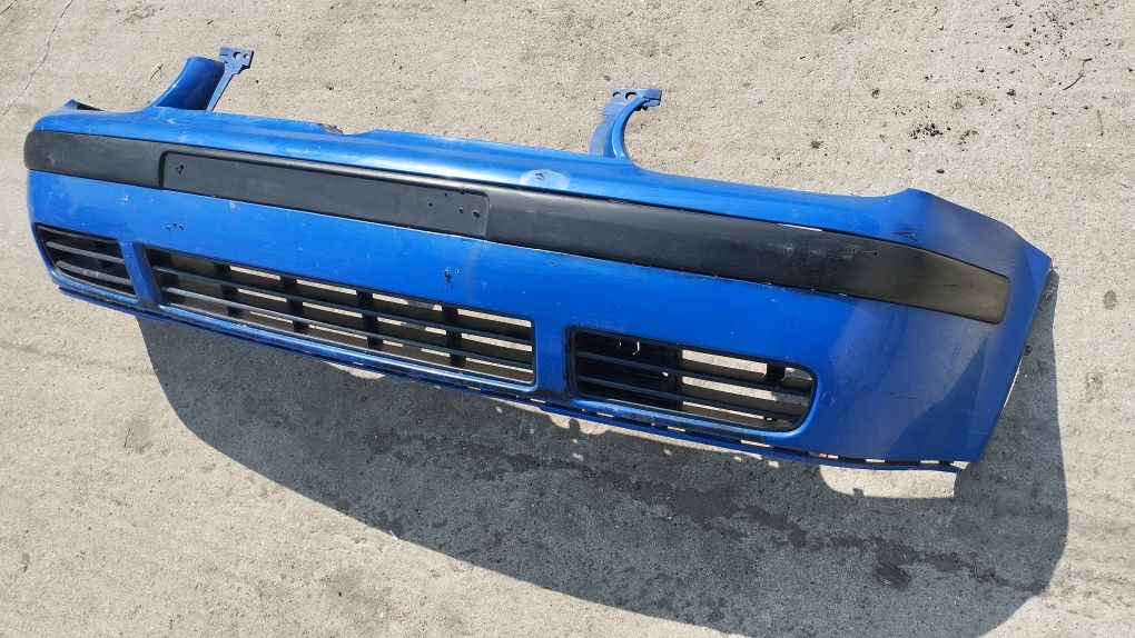 Предна броня Фолксваген Голф4 / VW Golf4