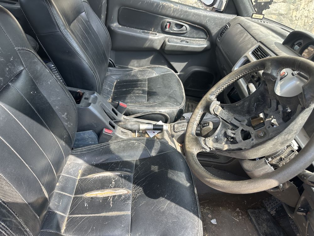 Mitsubishi L200 3.0 177  автомат НА ЧАСТИ